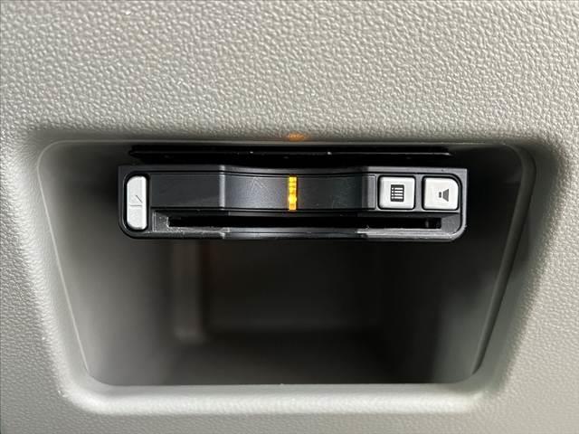 タント Ｌ　スマートセレクションＳＡ　社外ナビ　スマアシ　Ｂモニ　両側スライドドア　ＥＴＣ　Ａストップ　リモコンキー　社外アルミ　ＤＶＤ再生　アームレスト　ヘッドライトレベライザー　ＳＲＳエアバック　ＩＳＯＦＩＸシート　リアスポイラー（7枚目）