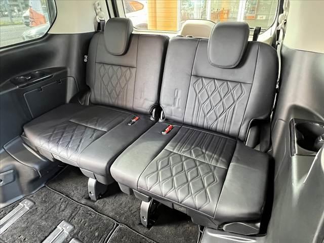 セレナ 　後期　禁煙　純１０インチナビ　プロパイロット　フリップダウン　アラウンドビューモニター　両電スラ　リアオートエアコン　シートヒータ　Ａライト　ステリモ　レーダークルーズ　ＬＥＤ　ＳＲＳエアバッグ（22枚目）