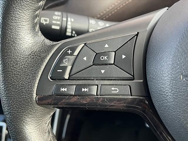 セレナ 　後期　禁煙　純１０インチナビ　プロパイロット　フリップダウン　アラウンドビューモニター　両電スラ　リアオートエアコン　シートヒータ　Ａライト　ステリモ　レーダークルーズ　ＬＥＤ　ＳＲＳエアバッグ（27枚目）