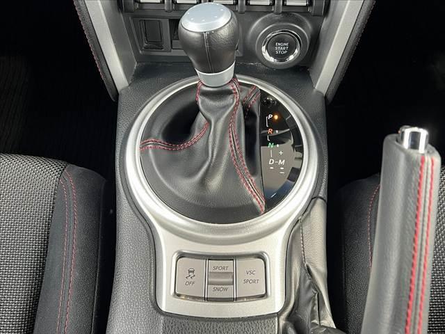 ＢＲＺ Ｓ　禁煙　ナビ　クルコン　Ｂモニ　ＤＶＤ　ＢＴオーディオ　ＨＩＤヘッドランプ　フォグ　スマートキー　Ｐスタート　ＥＴＣ　純１７ＡＷ　レザーステア　オートライト　横滑り防止　ＳＰＯＲＴ／ＳＮＯＷ（25枚目）