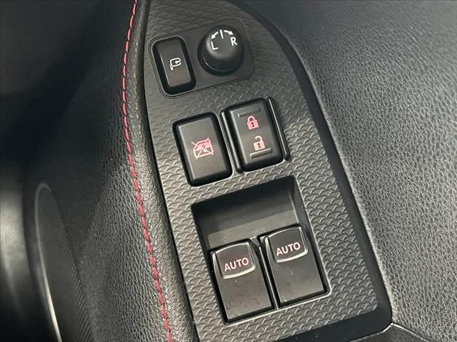 ＢＲＺ Ｓ　禁煙　ナビ　クルコン　Ｂモニ　ＤＶＤ　ＢＴオーディオ　ＨＩＤヘッドランプ　フォグ　スマートキー　Ｐスタート　ＥＴＣ　純１７ＡＷ　レザーステア　オートライト　横滑り防止　ＳＰＯＲＴ／ＳＮＯＷ（31枚目）