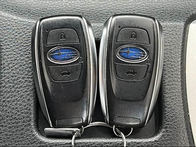 ＢＲＺ Ｓ　禁煙　ナビ　クルコン　Ｂモニ　ＤＶＤ　ＢＴオーディオ　ＨＩＤヘッドランプ　フォグ　スマートキー　Ｐスタート　ＥＴＣ　純１７ＡＷ　レザーステア　オートライト　横滑り防止　ＳＰＯＲＴ／ＳＮＯＷ（33枚目）