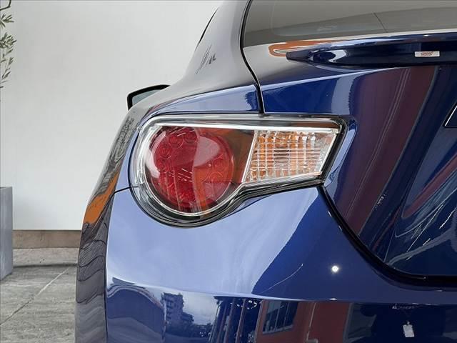 ＢＲＺ Ｓ　禁煙　ナビ　クルコン　Ｂモニ　ＤＶＤ　ＢＴオーディオ　ＨＩＤヘッドランプ　フォグ　スマートキー　Ｐスタート　ＥＴＣ　純１７ＡＷ　レザーステア　オートライト　横滑り防止　ＳＰＯＲＴ／ＳＮＯＷ（38枚目）