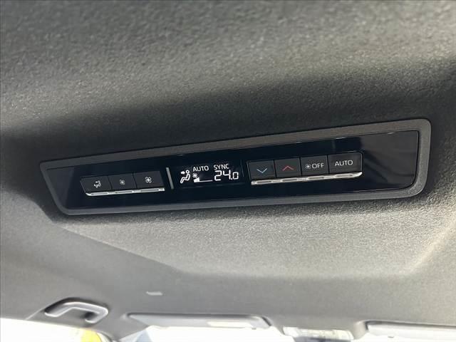 ヴォクシー Ｓ－Ｚ　禁煙　ディスプレイオーディオプラス　パノラミックビューＭ　セーフティセンス　１０．５型ナビ　両電スラ　３眼ＬＥＤ　ＡＣＣ　ＤＶＤ再生　シートヒーター　シートリフター　Ｐサポート　リアエアコン　Ｐスタ（6枚目）