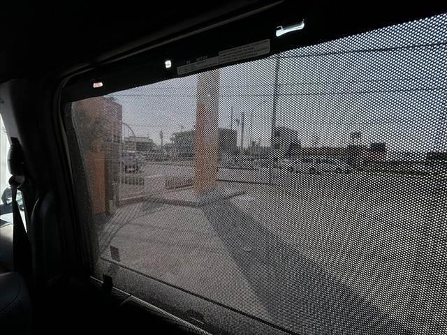 ヴォクシー Ｓ－Ｚ　禁煙　ディスプレイオーディオプラス　パノラミックビューＭ　セーフティセンス　１０．５型ナビ　両電スラ　３眼ＬＥＤ　ＡＣＣ　ＤＶＤ再生　シートヒーター　シートリフター　Ｐサポート　リアエアコン　Ｐスタ（35枚目）