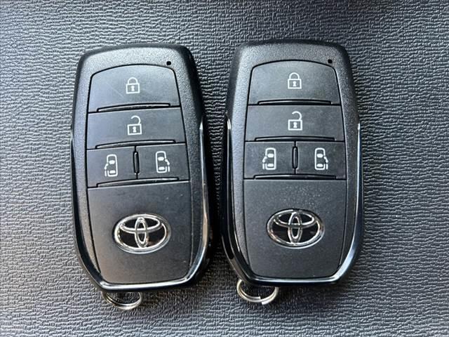 ヴォクシー Ｓ－Ｚ　禁煙　ディスプレイオーディオプラス　パノラミックビューＭ　セーフティセンス　１０．５型ナビ　両電スラ　３眼ＬＥＤ　ＡＣＣ　ＤＶＤ再生　シートヒーター　シートリフター　Ｐサポート　リアエアコン　Ｐスタ（38枚目）