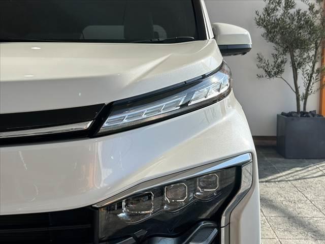 ヴォクシー Ｓ－Ｚ　禁煙　ディスプレイオーディオプラス　パノラミックビューＭ　セーフティセンス　１０．５型ナビ　両電スラ　３眼ＬＥＤ　ＡＣＣ　ＤＶＤ再生　シートヒーター　シートリフター　Ｐサポート　リアエアコン　Ｐスタ（40枚目）