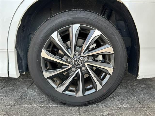 ヴォクシー Ｓ－Ｚ　禁煙　ディスプレイオーディオプラス　パノラミックビューＭ　セーフティセンス　１０．５型ナビ　両電スラ　３眼ＬＥＤ　ＡＣＣ　ＤＶＤ再生　シートヒーター　シートリフター　Ｐサポート　リアエアコン　Ｐスタ（50枚目）