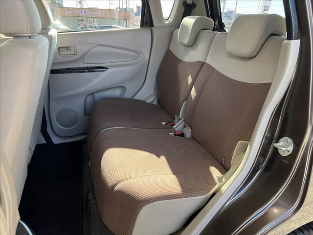 eKワゴン E e-アシスト 後期 禁煙 車検整備付 ナビ Bモニ キーレス シートヒーター ABS SRSエアバッグ 地デジ ACソケット ISOFIX ヘッドライトレベライザー 集中ドアロック ドアバイザー バニティミラー(19枚目)