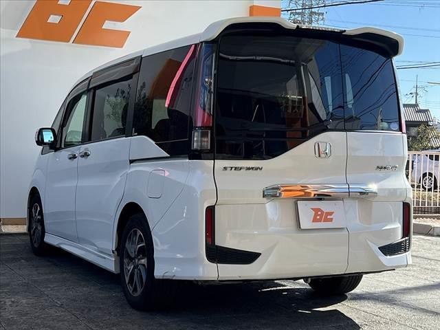 各種オートローンの取り扱いも行っております。（セディナ・ジャックス・オリコｅｔｃ）審査は簡単、免許書さえあれば所得証明など不要で即審査させて頂きます。