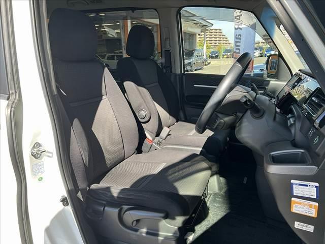 納車整備ついても第三者機関の指定工場で分解記録（法定整備）を実施し、車検を基準に不具合箇所、消耗部品は改善して納車させていただきます。