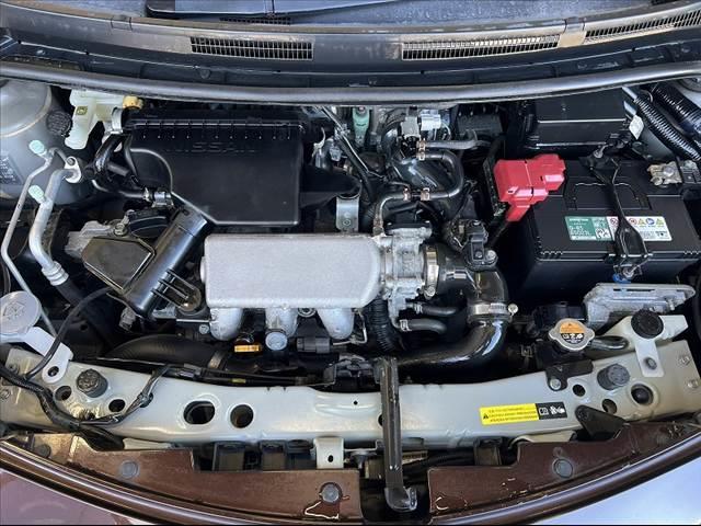 ノート メダリスト　エマージェンシーブレーキパッケージ　禁煙　車検整備付　全方位モニタ　ナビ　フルセグ　ＢＴオーディオ　ＥＴＣ　スマートキ　Ｐスタート　横滑防止　コーナーセンサー　ＬＥＤ　フォグ　ＥＣＯモード　アイドリングストップ　レーンキープ　エマブレ（49枚目）