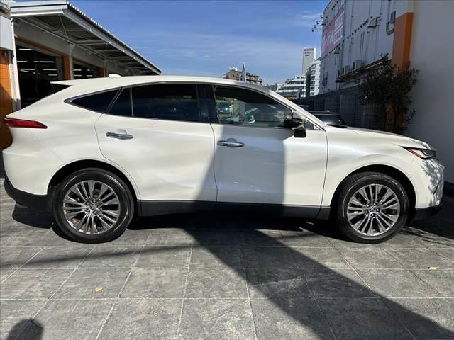 ハリアー Ｚ　禁煙　車検整備付　調光パノラマルーフ　全方位モニタ　ＪＢＬ　セーフティセンス　ＢＳＭ　１２．３型ナビ　ＥＴＣ　デジタルミラー　ＬＥＤ　純１９インチＡＷ　ＨＵＤ　クルコン　レーンキープ　フルセグ（12枚目）