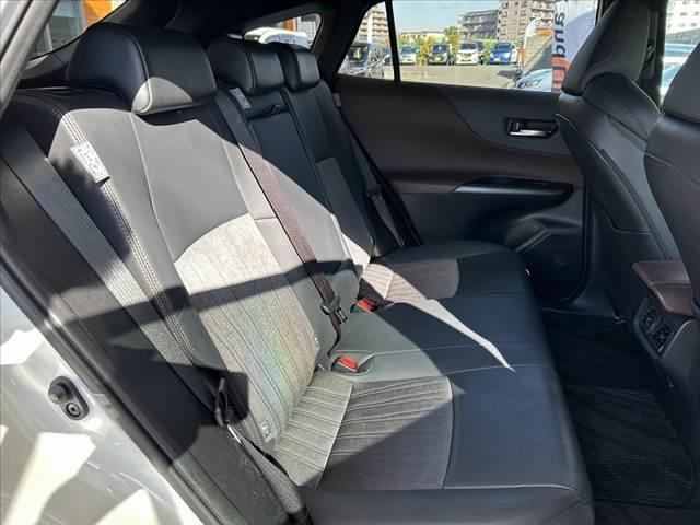 ハリアー Ｚ　禁煙　車検整備付　調光パノラマルーフ　全方位モニタ　ＪＢＬ　セーフティセンス　ＢＳＭ　１２．３型ナビ　ＥＴＣ　デジタルミラー　ＬＥＤ　純１９インチＡＷ　ＨＵＤ　クルコン　レーンキープ　フルセグ（18枚目）