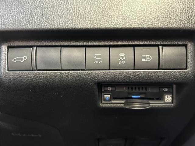 ハリアー Ｚ　禁煙　車検整備付　調光パノラマルーフ　全方位モニタ　ＪＢＬ　セーフティセンス　ＢＳＭ　１２．３型ナビ　ＥＴＣ　デジタルミラー　ＬＥＤ　純１９インチＡＷ　ＨＵＤ　クルコン　レーンキープ　フルセグ（27枚目）