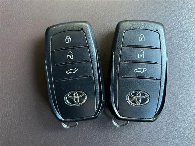 ハリアー Ｚ　禁煙　車検整備付　調光パノラマルーフ　全方位モニタ　ＪＢＬ　セーフティセンス　ＢＳＭ　１２．３型ナビ　ＥＴＣ　デジタルミラー　ＬＥＤ　純１９インチＡＷ　ＨＵＤ　クルコン　レーンキープ　フルセグ（35枚目）