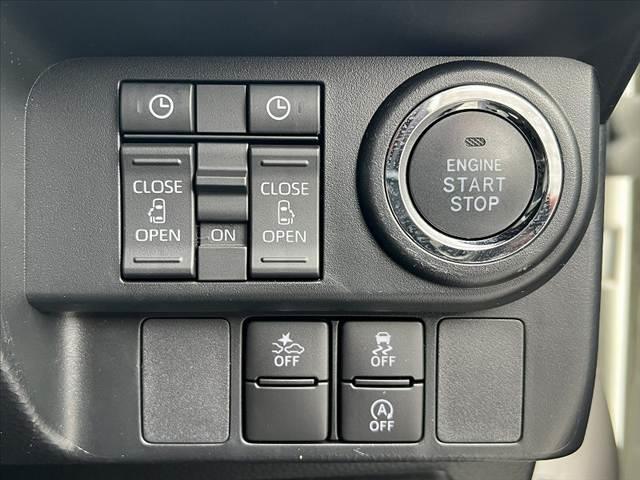 トール カスタムG 後期 禁煙 車検整備付 9インチナビ スマートアシスト シートヒーター Bモニター 両電スラ フルセグ ETC ステリモ BT レーダークルーズ 電子パーキング Aライト Aストップ 後席テーブル(5枚目)