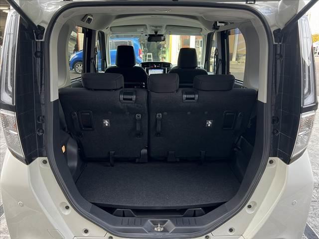 トール カスタムG 後期 禁煙 車検整備付 9インチナビ スマートアシスト シートヒーター Bモニター 両電スラ フルセグ ETC ステリモ BT レーダークルーズ 電子パーキング Aライト Aストップ 後席テーブル(20枚目)
