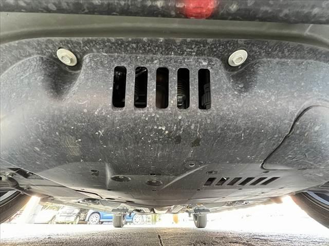 トール カスタムG 後期 禁煙 車検整備付 9インチナビ スマートアシスト シートヒーター Bモニター 両電スラ フルセグ ETC ステリモ BT レーダークルーズ 電子パーキング Aライト Aストップ 後席テーブル(45枚目)