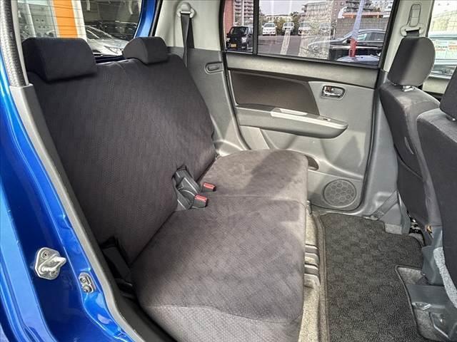 ワゴンＲ リミテッド　車検整備付　バックモニター　ＣＤオーディオ　オートライト　ＥＴＣ　ＡＢＳ　ＨＩＤヘッドライト　シートリフター　バイザー　純正１４インチＡＷプッシュスター　スマートキー　ＳＲＳエアバッグ（18枚目）