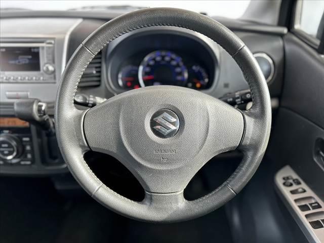 ワゴンＲ リミテッド　車検整備付　バックモニター　ＣＤオーディオ　オートライト　ＥＴＣ　ＡＢＳ　ＨＩＤヘッドライト　シートリフター　バイザー　純正１４インチＡＷプッシュスター　スマートキー　ＳＲＳエアバッグ（22枚目）