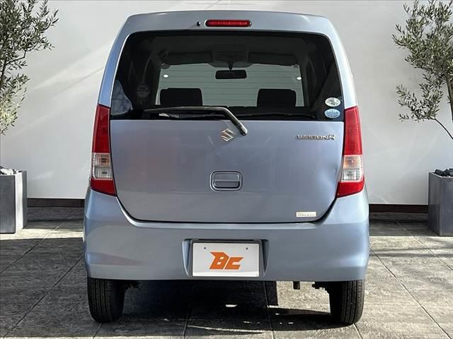 ワゴンＲ ＦＸ　５速ＭＴ　禁煙　車検整備付　ＣＤオーディオ　ＡＢＳ　リモコンキー　イモビライザー　セキュリティーアラーム　ピラーアンテナ　ヘッドライトレベライザー　１２Ｖ／１２０Ｗシガーソケット　プライバシーガラス（14枚目）