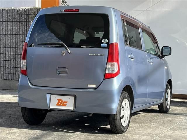 ワゴンＲ ＦＸ　５速ＭＴ　禁煙　車検整備付　ＣＤオーディオ　ＡＢＳ　リモコンキー　イモビライザー　セキュリティーアラーム　ピラーアンテナ　ヘッドライトレベライザー　１２Ｖ／１２０Ｗシガーソケット　プライバシーガラス（15枚目）