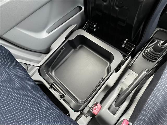 ワゴンＲ ＦＸ　５速ＭＴ　禁煙　車検整備付　ＣＤオーディオ　ＡＢＳ　リモコンキー　イモビライザー　セキュリティーアラーム　ピラーアンテナ　ヘッドライトレベライザー　１２Ｖ／１２０Ｗシガーソケット　プライバシーガラス（29枚目）