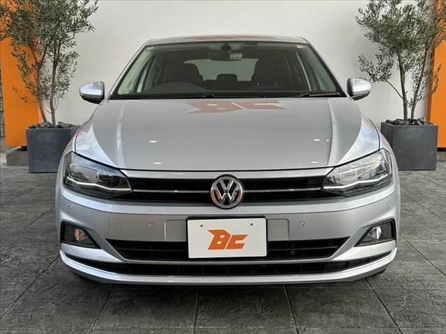 ポロ ＴＳＩハイライン　禁煙　車検整備付　純正８型ナビ　フルセグ　ＢＳＭ　ＬＥＤ　Ｐアシスト　Ｐセンサー　ＤＶＤ再生　ＢＴ　ＥＴＣ２．０　パドルシフト　Ｐスタート　Ａライト　Ａストップ　アダプティブクルコン　フォグランプ（9枚目）