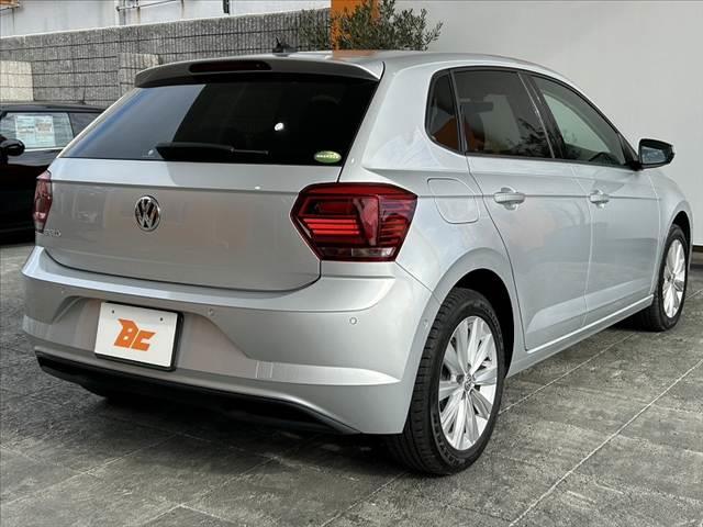 ポロ ＴＳＩハイライン　禁煙　車検整備付　純正８型ナビ　フルセグ　ＢＳＭ　ＬＥＤ　Ｐアシスト　Ｐセンサー　ＤＶＤ再生　ＢＴ　ＥＴＣ２．０　パドルシフト　Ｐスタート　Ａライト　Ａストップ　アダプティブクルコン　フォグランプ（15枚目）