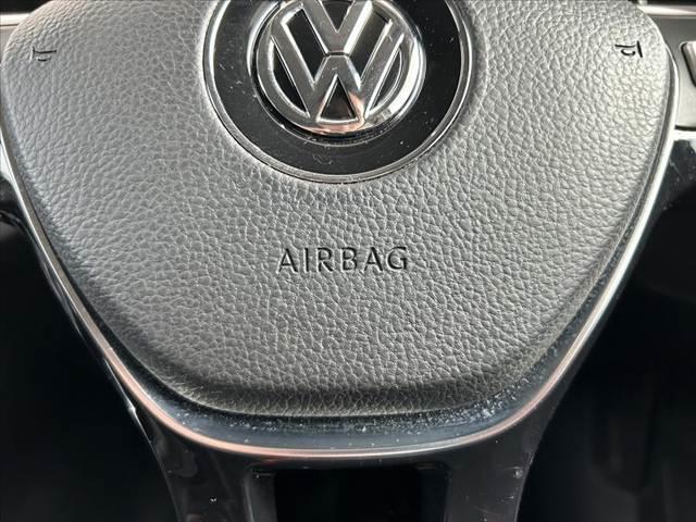 ポロ ＴＳＩハイライン　禁煙　車検整備付　純正８型ナビ　フルセグ　ＢＳＭ　ＬＥＤ　Ｐアシスト　Ｐセンサー　ＤＶＤ再生　ＢＴ　ＥＴＣ２．０　パドルシフト　Ｐスタート　Ａライト　Ａストップ　アダプティブクルコン　フォグランプ（23枚目）