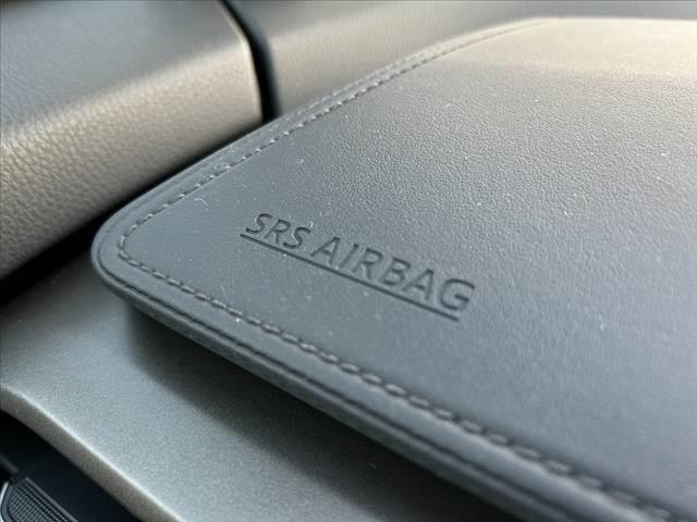 Ｃ－ＨＲ Ｇ　モード　ネロ　セーフティプラスＩＩＩ　禁煙　後期　８型ＤＡ　ナビ　パノラミックビュ　ＥＴＣ　ＢＴ　セーフティセンス　ＢＳＭ　ＬＥＤヘッド　シートヒーター　コンビシート　１８インチＡＷ　スマートキー　Ｐスタート　革巻きステア　Ａライト（27枚目）