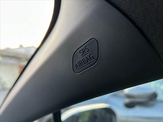 Ｃ－ＨＲ Ｇ　モード　ネロ　セーフティプラスＩＩＩ　禁煙　後期　８型ＤＡ　ナビ　パノラミックビュ　ＥＴＣ　ＢＴ　セーフティセンス　ＢＳＭ　ＬＥＤヘッド　シートヒーター　コンビシート　１８インチＡＷ　スマートキー　Ｐスタート　革巻きステア　Ａライト（28枚目）