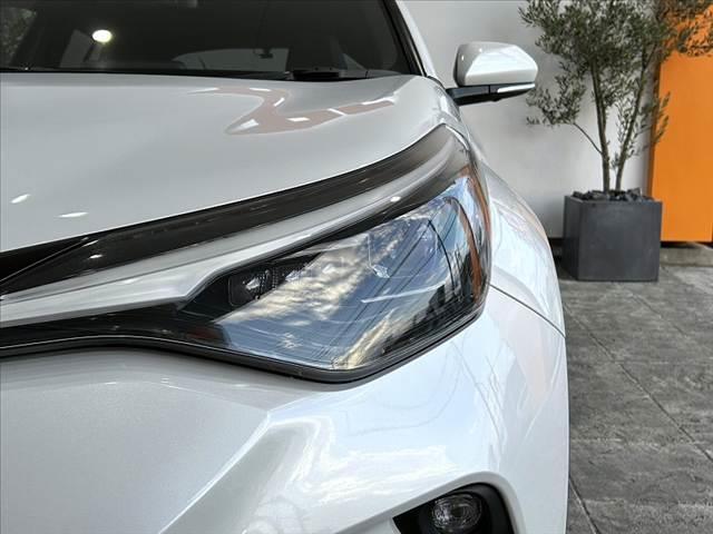 Ｃ－ＨＲ Ｇ　モード　ネロ　セーフティプラスＩＩＩ　禁煙　後期　８型ＤＡ　ナビ　パノラミックビュ　ＥＴＣ　ＢＴ　セーフティセンス　ＢＳＭ　ＬＥＤヘッド　シートヒーター　コンビシート　１８インチＡＷ　スマートキー　Ｐスタート　革巻きステア　Ａライト（39枚目）