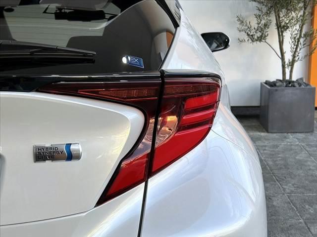 Ｃ－ＨＲ Ｇ　モード　ネロ　セーフティプラスＩＩＩ　禁煙　後期　８型ＤＡ　ナビ　パノラミックビュ　ＥＴＣ　ＢＴ　セーフティセンス　ＢＳＭ　ＬＥＤヘッド　シートヒーター　コンビシート　１８インチＡＷ　スマートキー　Ｐスタート　革巻きステア　Ａライト（41枚目）