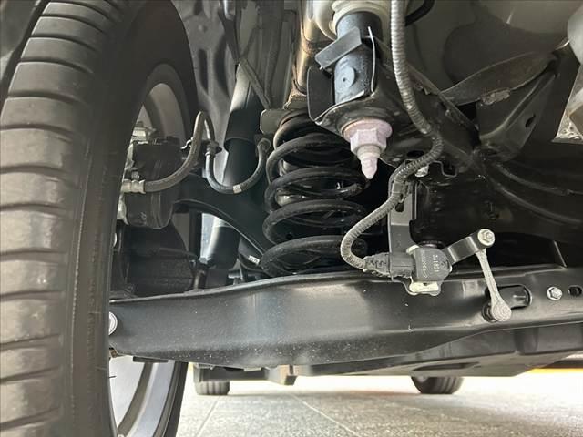 Ｃ－ＨＲ Ｇ　モード　ネロ　セーフティプラスＩＩＩ　禁煙　後期　８型ＤＡ　ナビ　パノラミックビュ　ＥＴＣ　ＢＴ　セーフティセンス　ＢＳＭ　ＬＥＤヘッド　シートヒーター　コンビシート　１８インチＡＷ　スマートキー　Ｐスタート　革巻きステア　Ａライト（50枚目）