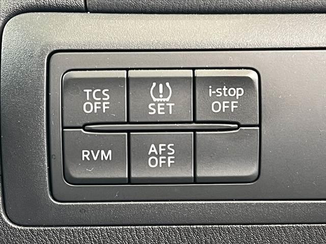 ＣＸ－５ ２０Ｓ　禁煙　純正ナビ　ＨＩＤヘッド　クルコン　ＲＶＭ　Ａライト　スマートシティブレーキ　Ｂモニタ　フルセグ　ＥＴＣ　ＢＴ　ステリモ　ＤＶＤ　フォグ　Ａストップ　革巻きステア　ＡＢＳ　１８インチＡＷ（5枚目）