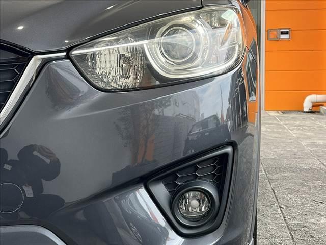 ＣＸ－５ ２０Ｓ　禁煙　純正ナビ　ＨＩＤヘッド　クルコン　ＲＶＭ　Ａライト　スマートシティブレーキ　Ｂモニタ　フルセグ　ＥＴＣ　ＢＴ　ステリモ　ＤＶＤ　フォグ　Ａストップ　革巻きステア　ＡＢＳ　１８インチＡＷ（35枚目）