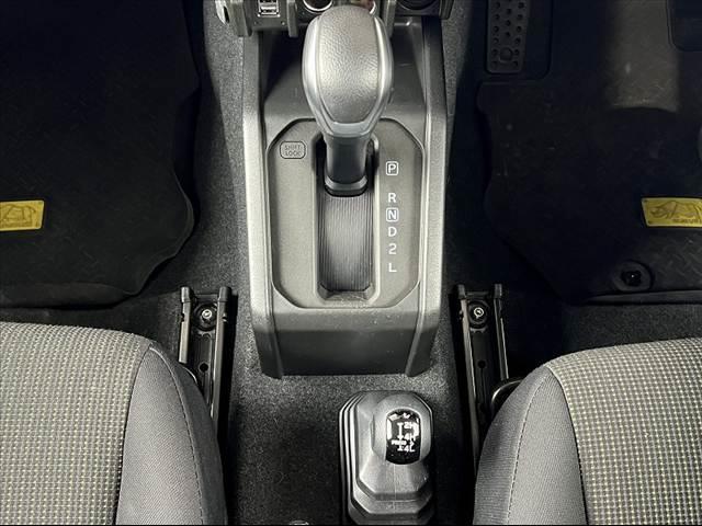 ジムニーシエラ ＪＣ　禁煙　３型　８型ＤＡ　セーフティ　クルコン　ルーフキャリア　ＢＴオーディオ　ＬＥＤ　シートヒーター　レザーステア　フォグ　レーンキープ　オートライト　横滑防止　Ａストップ　外１６インチＡＷ　Ｐスタート（23枚目）