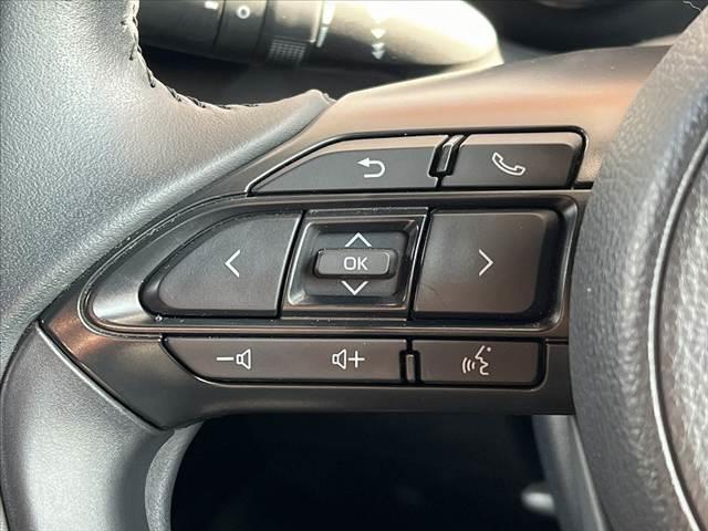 ヤリス Z 禁煙 2トーンカラー 純8インチDA BSM パノラミックビュー 純16インチAW セーフティセンス ETC シ-トヒーター LED Aライト オートハイビーム ヘッドライトレベライザ SRSエア(29枚目)