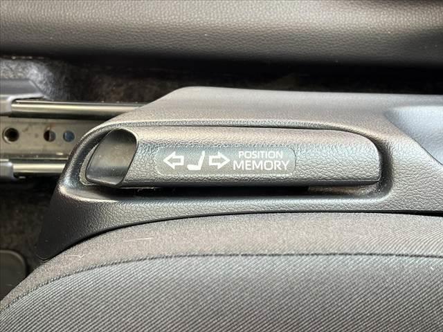 ヤリス Z 禁煙 2トーンカラー 純8インチDA BSM パノラミックビュー 純16インチAW セーフティセンス ETC シ-トヒーター LED Aライト オートハイビーム ヘッドライトレベライザ SRSエア(33枚目)