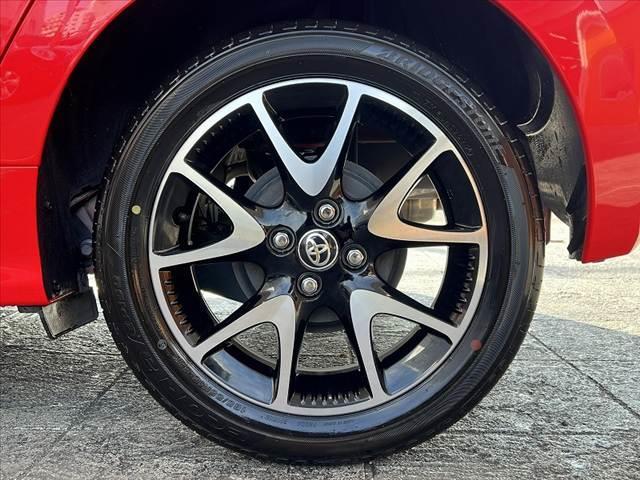 ヤリス Z 禁煙 2トーンカラー 純8インチDA BSM パノラミックビュー 純16インチAW セーフティセンス ETC シ-トヒーター LED Aライト オートハイビーム ヘッドライトレベライザ SRSエア(43枚目)