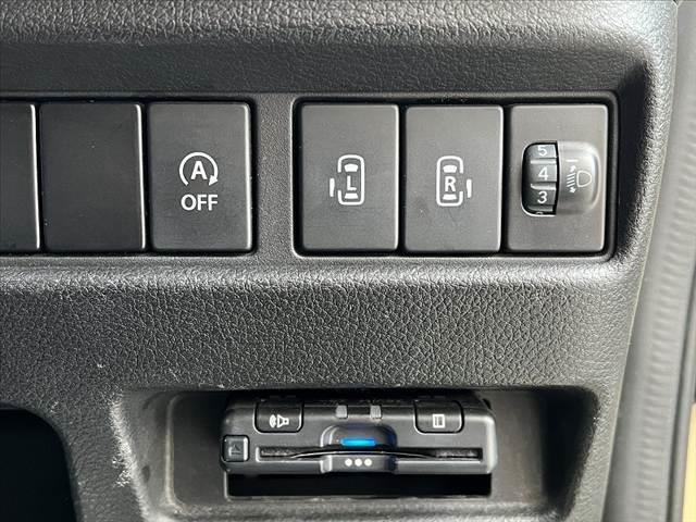 スペーシア ハイブリッドＸ　ナビ　両電スラ　バックモニター　ＥＴＣ　Ａライト　地デジ　ＢＴオーディオ　ＤＶＤ　シートヒーター　シートリフター　Ａストップ　ヘッドライトレベライザー　ハロゲンヘッドライト　ＳＲＳエアバッグ（5枚目）