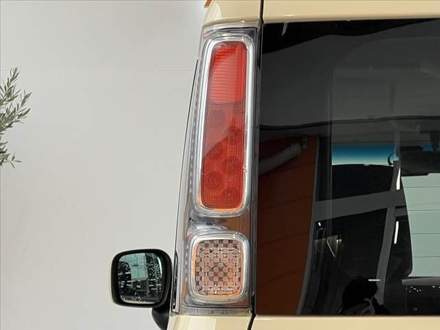 スペーシア ハイブリッドＸ　ナビ　両電スラ　バックモニター　ＥＴＣ　Ａライト　地デジ　ＢＴオーディオ　ＤＶＤ　シートヒーター　シートリフター　Ａストップ　ヘッドライトレベライザー　ハロゲンヘッドライト　ＳＲＳエアバッグ（40枚目）