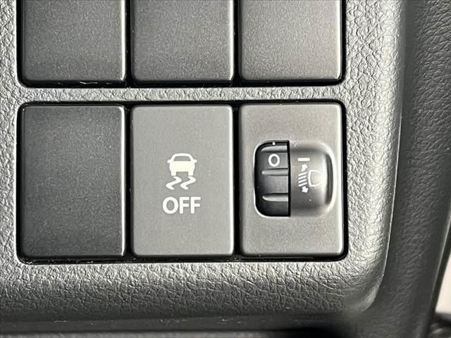 アルト F 禁煙 後期 キーレス 純正オーディオ ABS セキュリティ パワステ 前席PW 横滑り防止 SRSエアバッグ バイザー リアガラス熱線 ISOFIX 集中ドアロック レベライザー ACソケット(4枚目)