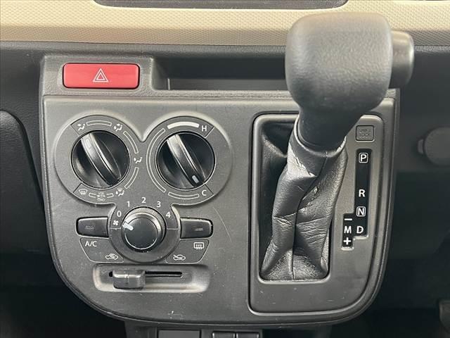 アルト F 禁煙 後期 キーレス 純正オーディオ ABS セキュリティ パワステ 前席PW 横滑り防止 SRSエアバッグ バイザー リアガラス熱線 ISOFIX 集中ドアロック レベライザー ACソケット(5枚目)