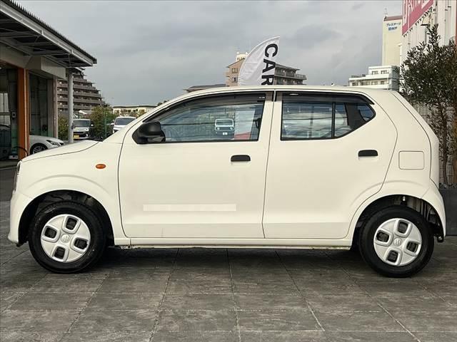 アルト F 禁煙 後期 キーレス 純正オーディオ ABS セキュリティ パワステ 前席PW 横滑り防止 SRSエアバッグ バイザー リアガラス熱線 ISOFIX 集中ドアロック レベライザー ACソケット(11枚目)