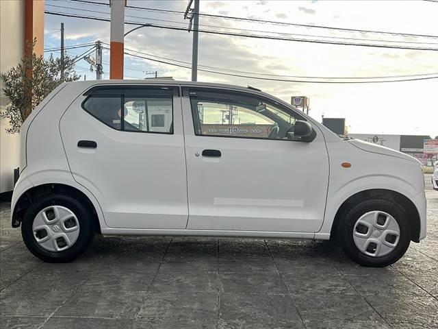 アルト F 禁煙 後期 キーレス 純正オーディオ ABS セキュリティ パワステ 前席PW 横滑り防止 SRSエアバッグ バイザー リアガラス熱線 ISOFIX 集中ドアロック レベライザー ACソケット(12枚目)