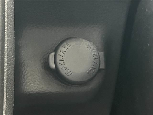 アルト F 禁煙 後期 キーレス 純正オーディオ ABS セキュリティ パワステ 前席PW 横滑り防止 SRSエアバッグ バイザー リアガラス熱線 ISOFIX 集中ドアロック レベライザー ACソケット(22枚目)