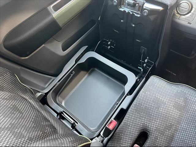 ハスラー Ｇターボ　後期　禁煙　デュアルカメラブレーキ　ナビ　Ｂモニ　ＢＴオーディオ　ＤＶＤ　フルセグ　スマートキ　Ｐスタート　横滑防止　ステリモ　レーンキープ　誤発進抑制　Ａストップ　ＥＴＣ　アームレスト　シートヒータ（31枚目）